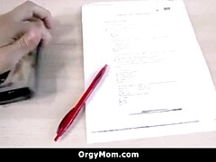 Grosser schwanz, Grosse titten, Blasen, Familie, Milf, Pov, Stiefmutter, Taboo