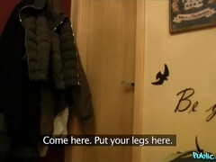 Amateur, Culo, Cuarto de baño, Mamada, Al aire libre, Pov, Público, Cabello corto