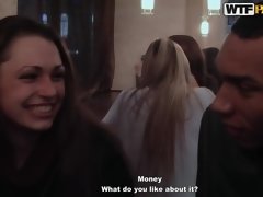 Amateur, Morena, Sexo duro, Pov, Público, Trio