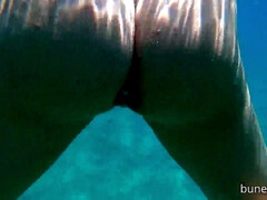 Anal, Cul, Bikini, Gode, Hd, Nue à poil, Pisser, Public