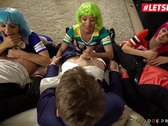 Tussi, Blasen, Braunhaarige, Vollbusig, Sperma im mund, Kehlenfick, Behaart, Hardcore