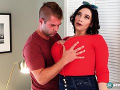 Tetas grandes, Mamada, Morena, Semen en la boca, Corridas, Pajear, Tetas naturales, Tetas