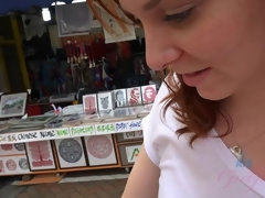 Anaal, Pijpbeurt, Bruinharig, Harig, Dikke tepels, Rok, Roken, Vibrator