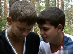 Mamada, Gay, Al aire libre