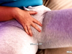 Sucer une bite, Homme nu et filles habillées, Grosse, Doigter, Hard, Chatte, Rousse roux, Jouets