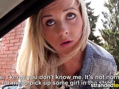 Amateur, Sucer une bite, Voiture, Argent, De plein air, Public, Réalité, Adolescente