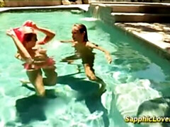 Anal, Tetas grandes, Lesbiana, Natural, Tetas naturales, Orgasmo, Público, Adolescente