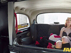 Большой член, Минет, В машине, Чешки, Европейки, Рыжие, Сиськи