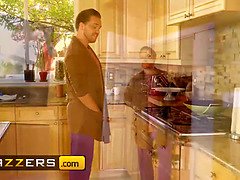 Большая жопа, Большой член, Большие сиськи, Минет, Рогоносцы, Сперма во рту, Сидя на лице, Хд