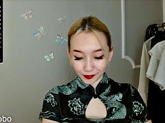 Asiatique, Gode, Fétiche, Masturbation, Chevaucher, Solo, Nénés, Jouets