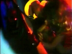 Anaal, Blond, Dubbele penetratie, Orgie, Oud