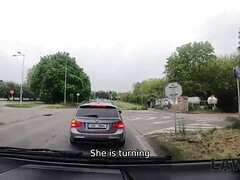 18 ans, Sucer une bite, Européenne, Hd, Petite femme, Police, Réalité, Adolescente