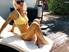 18 ans, Cul, Gros cul, Blonde, Femelle, Solo, Adolescente, Nénés