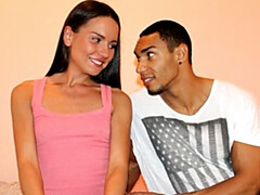 Kont, Slaapkamer, Grote lul, Pijpbeurt, Hondjeshouding, Mager, Tiener, Tieten likken