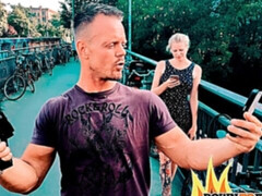 Gros cul, Grosse bite, Sucer une bite, En levrette, De plein air, Pov, Maigrichonne, Adolescente