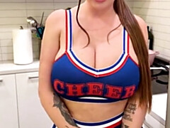 Culo grande, Tetas grandes, Morena, Tetona, Lesbiana, Monstruo, Tetas, Uniforme