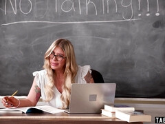 Анальный секс, Блондинки, Грудастые, Черненькие, Лизание, Зрелые, Милф, Киски