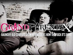 Gros cul, Sucer une bite, Queue, 2 femmes 1 homme, Hd, Fille latino, Mature, Tatouage