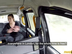 Nana, Sucer une bite, Rondelette, Tchèque, Hard, Chatte, Rasée, Nénés