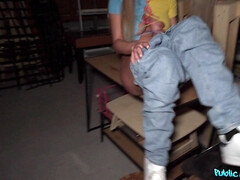 Grosser schwanz, Grosse titten, Blondine, Vollbusig, Im freien, Öffentlich, Russisch, Titten