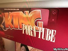 Schönheit, Blondine, Blasen, Geile alte tussi, Kehlenfick, Milf, Mutti, Stiefmutter