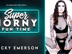 Сногсшибательные, Жопа, Большие дырки, Белье, Мастурбация, Тату, Сиськи, Вебкамера