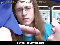 Sucer une bite, Attrapée, Cocu, Queue, Petite femme, Chatte, Se déshabiller, Adolescente