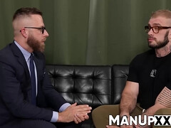 Kinky man hypnotizes a big and muscular dude for pleasure