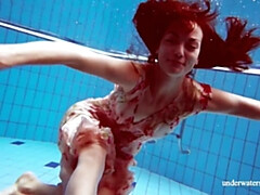 Nana, Gros cul, Petite amie, Piscine, Chatte, Adolescente, Nénés, Sous marin