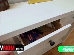 В одежде, Презерватив, Сперма во рту, Семяизвержение, Ласковые ручки, Хд, Белье, Мачеха