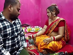 Sona Bhabhi Hardcore Fuck with Cum in Mouth - Desi Wife Bra Gift Sex Video