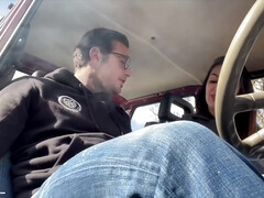 Grosser arsch, Grosse titten, Auto, Spermaladung, Schwanz, Aufs gesicht abspritzen, Hd, Riesig