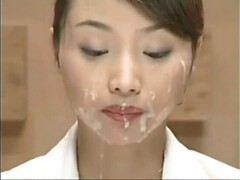 Asiatisch, Tussi, Blasen, Viele männer bespritzen eine frau, Spermaladung, Japanische massage