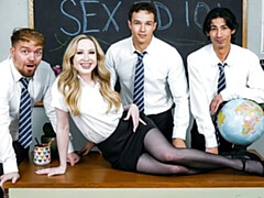 Culo grande, Verga grande, Tetas grandes, Rubia, Mamada, Estilo perrito, Grupo, Madres para coger