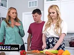 Blasen, Besamung, Hd, Lecken, Reif, Milf, Muschi, Flotter dreier