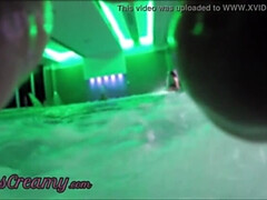 Enthousiasteling, Naakte man aangeklede vrouw, Lul, Masturbatie, Buiten, Biljart, Openbaar, Bekijker