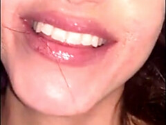 Grosse bite, Sucer une bite, Brunette brune, Éjaculation interne, Éjaculer dans la bouche, Tir de sperme, Petite femme, Épouse