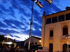 Enthousiasteling, Grote mammen, Rondborstig, Natuurlijke tieten, Tiener, Tieten likken