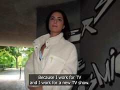 Tetas grandes, Garganta profunda, Polla, Estilo perrito, Sexo duro, Público, Realidad, Adolescente