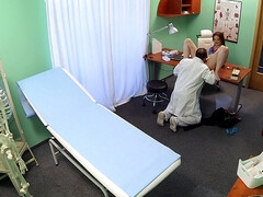 Tetas grandes, Mamada, Médico, Estilo perrito, Corridas faciales, Hd, Lamidas, Coño