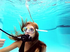 Fetiche, Novia, Piscina, Puta, Solo, Tatuaje, Adolescente, Tetas