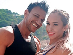 Kont, Strand, Grote mammen, Handbeurt, Likken, Moeder die ik wil neuken, Buiten, Kut duiken