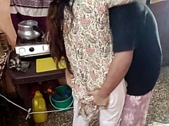 Amateur, Asiatique, Conversation vulgaire, Indienne, Maman, Chatte, Belle mère, Serré