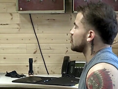 Anal, Sucer une bite, Gorge profonde, Queue, Domination, Muscle, Tabou, Plan cul à trois