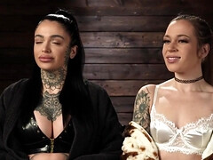 Sadomasochismus, Blondine, Schwanz, Domination, Weibliche domination, Lesbisch, Tätowierung, Spielzeuge