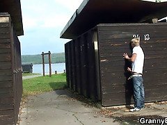 Blonde, Plantureuse, Mamie, Mature, De plein air, Seins flasques, Adolescente