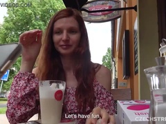 Amateur, Poilue, Branlette thaïlandaise, Argent, Pov, Public, Rousse roux, Russe