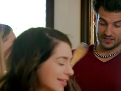 Grote mammen, Pijpbeurt, Bruinharig, Europees, Moeder die ik wil neuken, Doordringend, Kort haar, Trio