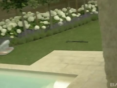 In den arsch, Schwarz, Blondine, Spermaladung, Doppelpenetration, Aufs gesicht abspritzen, Gruppe, Tätowierung