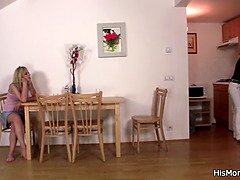 Tchèque, Mamie, Lesbienne, Masturbation, Mature, Maman, Adolescente